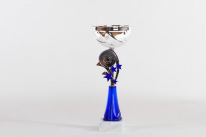 Coppa silver con base blu e portamedaglia stelle h32 d120